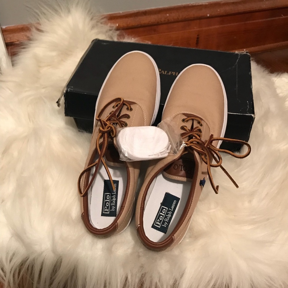 Men’s Ralph Lauren Polo khaki canvas/ leather shoe